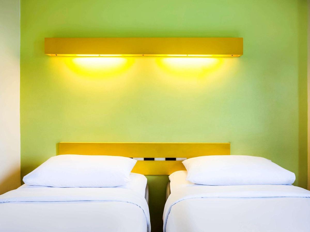 Ibis Budget Jakarta Cikini Ngoại thất bức ảnh